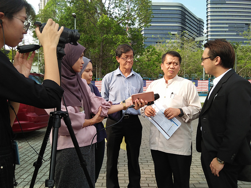 BERSIH 2.0 Photo On 28 August 2019, Shahrul Aman, Bersih 2.0's former acting chairperson was called to give a witness statement after lodging a police report.